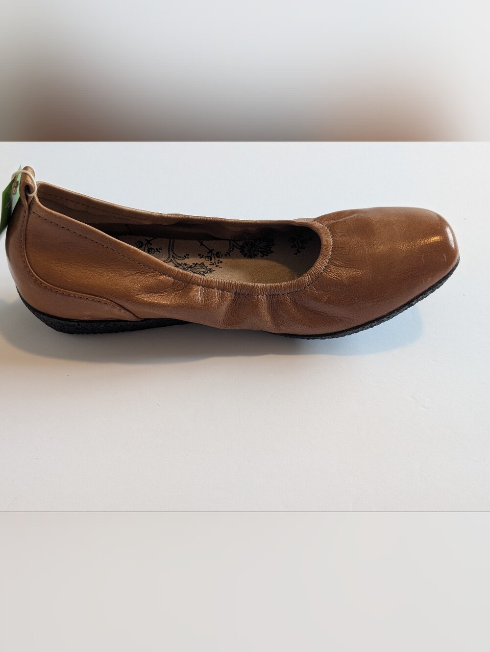 TAOS Women's Size 8.5 Chit-Chat Caramel Brown Leather Ballet Flat Comfort - Picture 11 of 14